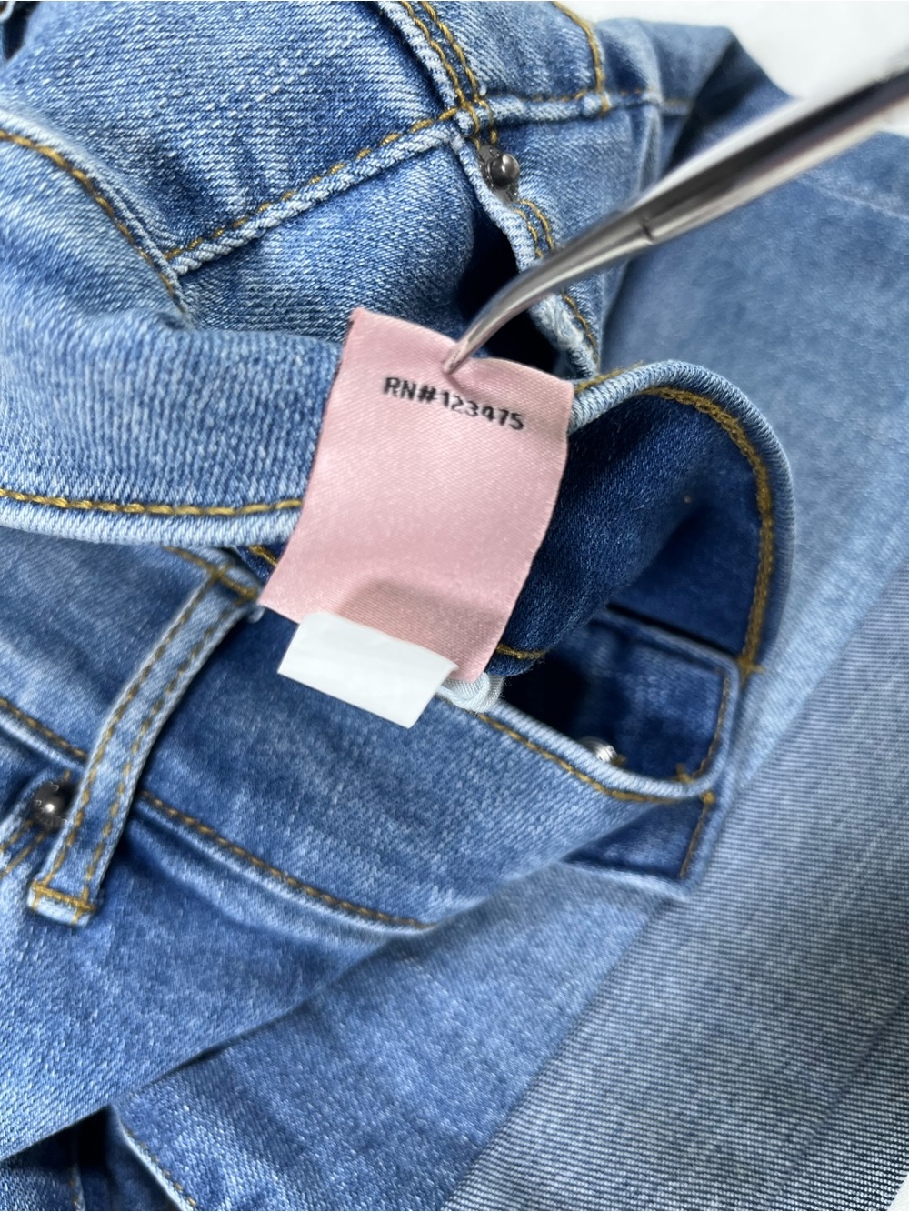 Juicy Couture Jean Shorts Size 8 Blue - Picture 4 of 14